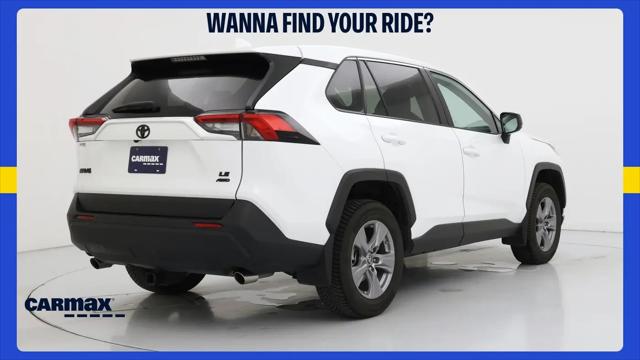 2023 Toyota RAV4 LE