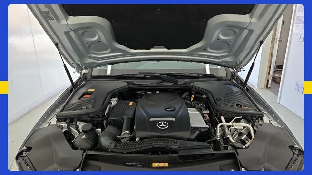 2017 Mercedes-Benz E-CLASS E 300 E 300
