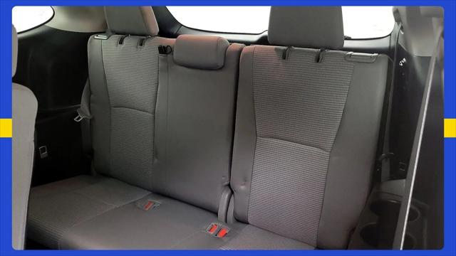 2020 Toyota Highlander LE