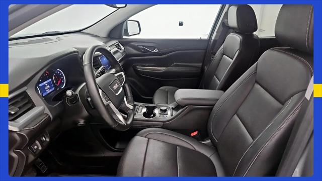 2023 GMC Acadia AWD SLT