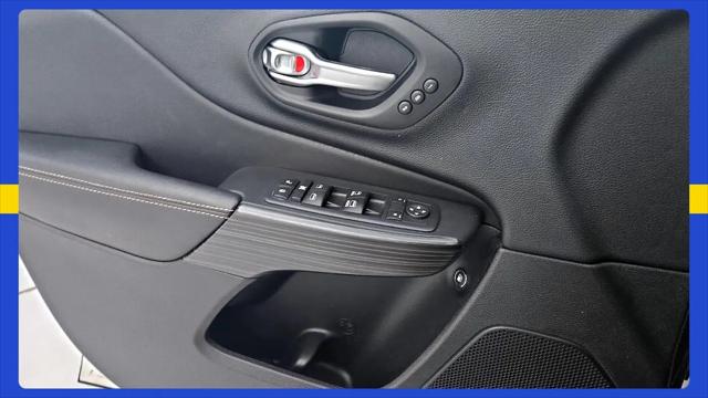 2017 Jeep Cherokee Limited FWD