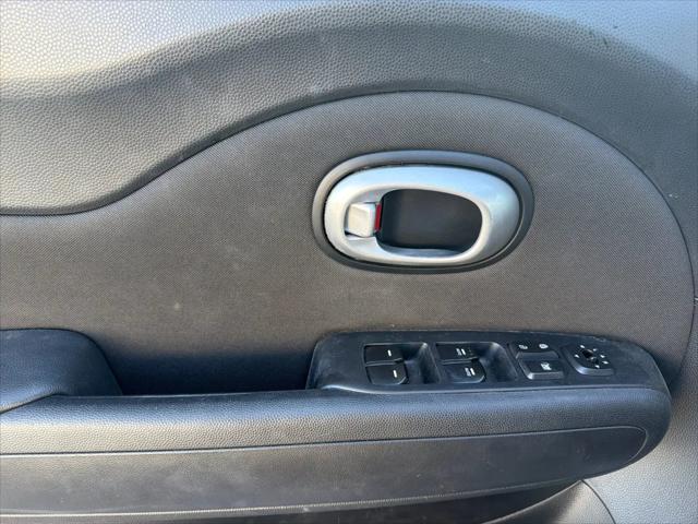 2014 Kia Soul Base
