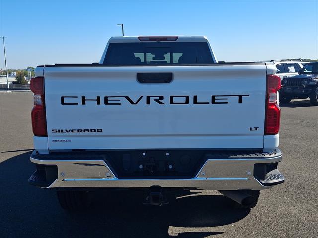 2024 Chevrolet Silverado 2500HD 4WD Crew Cab Long Bed LT