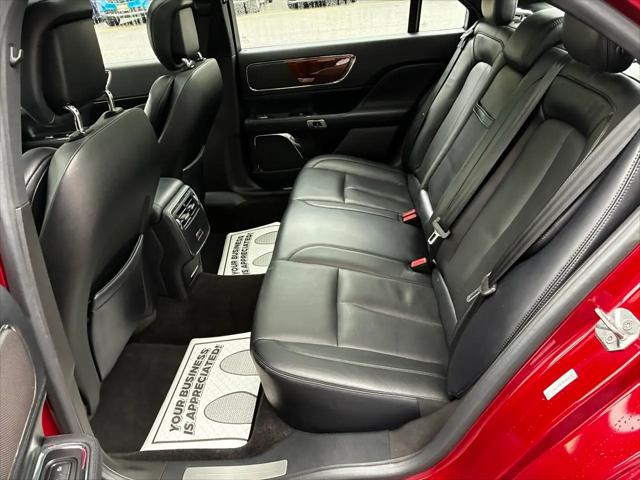 2017 Lincoln Continental Select