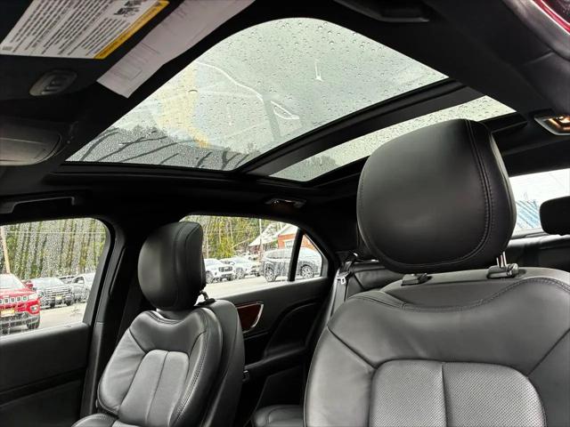 2017 Lincoln Continental Select