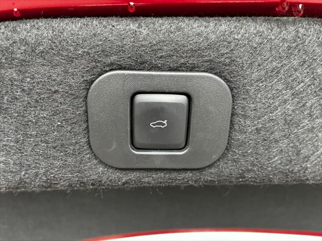 2017 Lincoln Continental Select