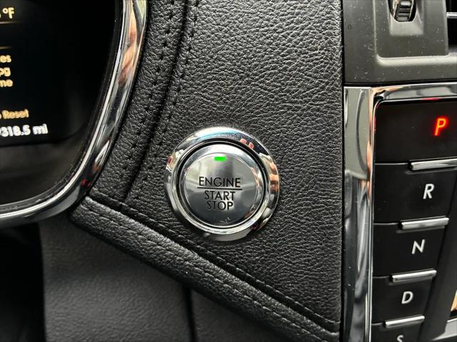 2017 Lincoln Continental Select