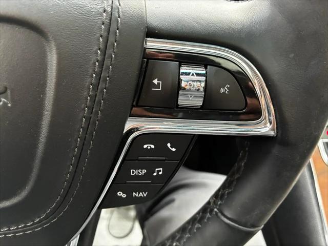 2017 Lincoln Continental Select