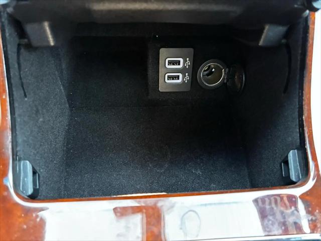 2017 Lincoln Continental Select