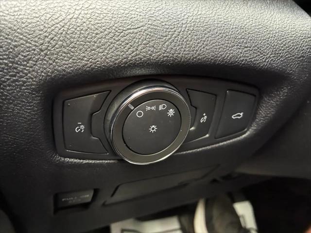 2017 Lincoln Continental Select