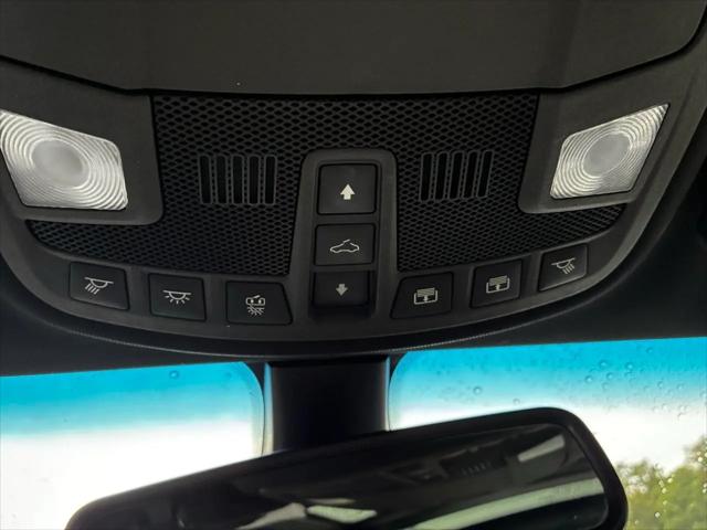 2017 Lincoln Continental Select