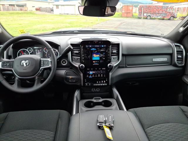2026 Ram 3500 Big Horn Crew Cab 4x4 8 Box