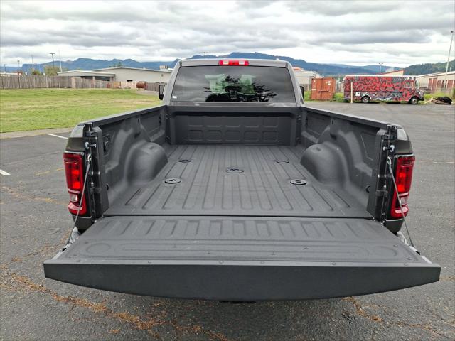 2026 Ram 3500 Big Horn Crew Cab 4x4 8 Box