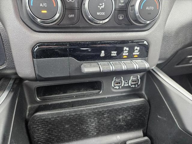 2020 Ram 1500 Big Horn Crew Cab 4x4 57 Box