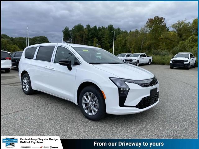 2027 Chrysler Pacifica Select AWD for sale in Raynham, MA
