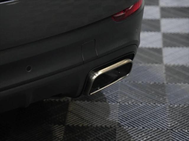 2022 Porsche Cayenne E-Hybrid Cayenne E-Hybrid