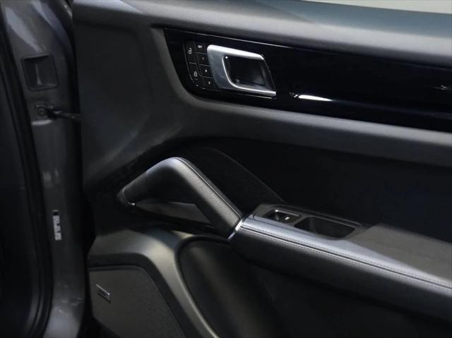 2022 Porsche Cayenne E-Hybrid Cayenne E-Hybrid