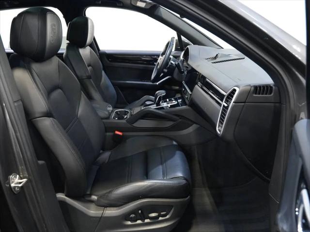 2022 Porsche Cayenne E-Hybrid Cayenne E-Hybrid