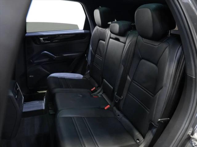 2022 Porsche Cayenne E-Hybrid Cayenne E-Hybrid