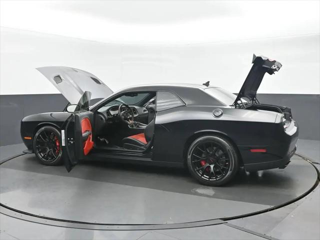 2016 Dodge Challenger SRT Hellcat