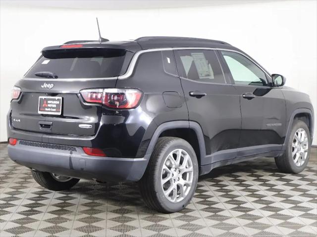 2023 Jeep Compass Latitude Lux FWD