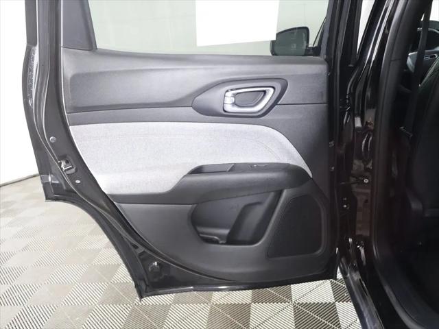 2023 Jeep Compass Latitude Lux FWD