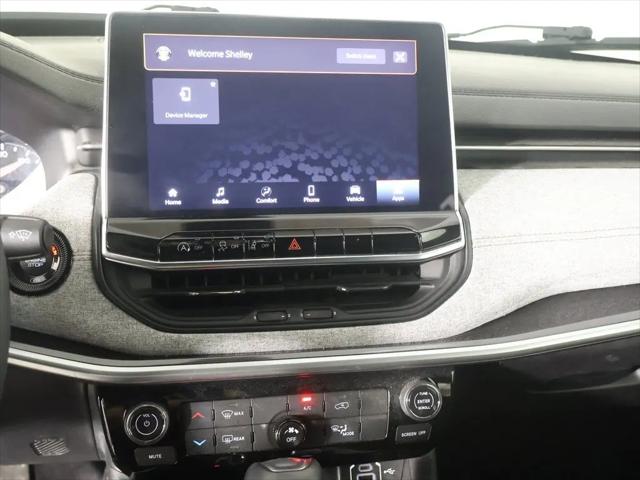 2023 Jeep Compass Latitude Lux FWD