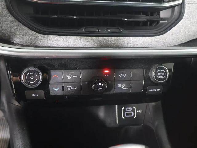 2023 Jeep Compass Latitude Lux FWD