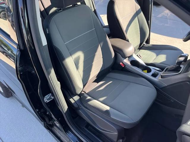 2015 Ford C-Max Hybrid SE