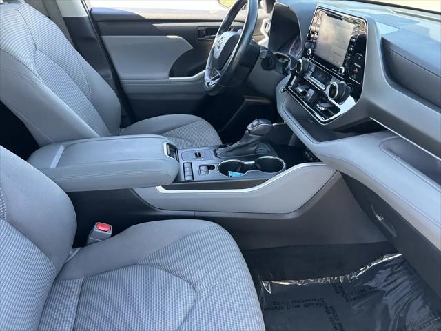 2021 Toyota Highlander L