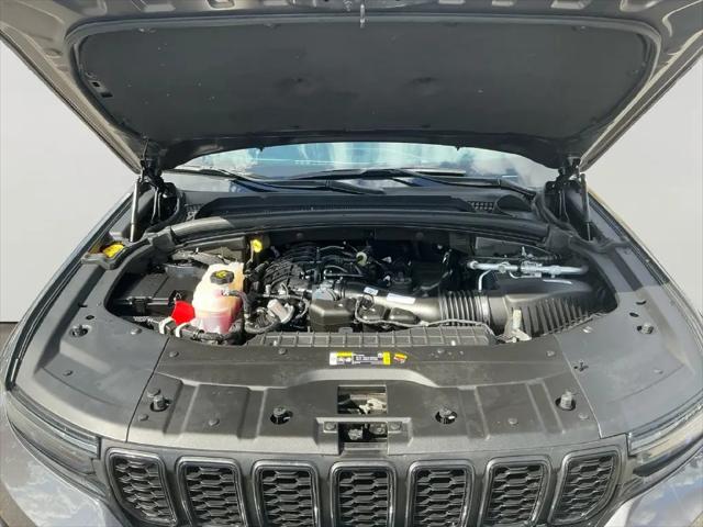 2023 Jeep Grand Cherokee Altitude X 4x4