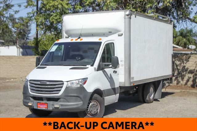 2019 Freightliner Sprinter Standard Roof V6