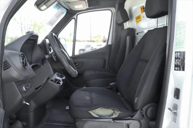 2019 Freightliner Sprinter Standard Roof V6