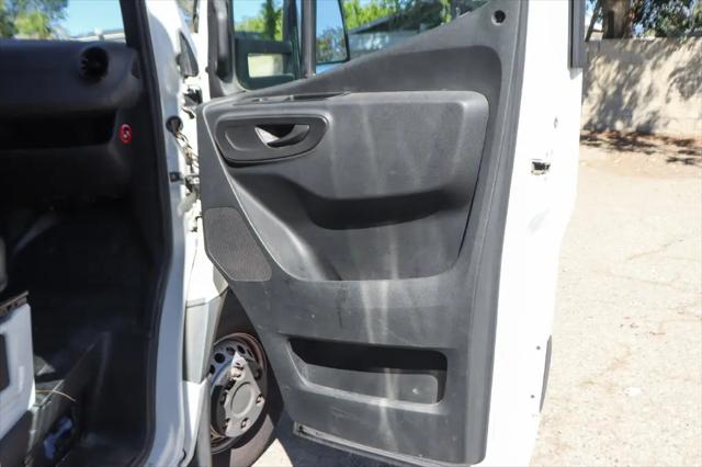 2019 Freightliner Sprinter Standard Roof V6