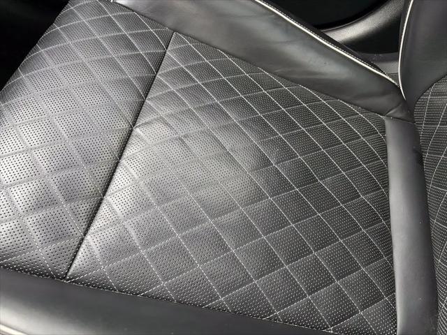 2020 Genesis G70 3.3T RWD