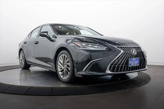 2023 Lexus ES 300h Ultra Luxury for sale in Highland Park, IL