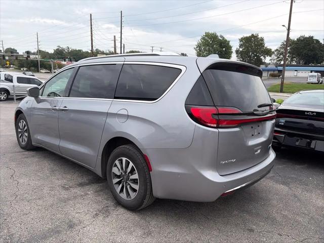2021 Chrysler Pacifica Hybrid Touring L
