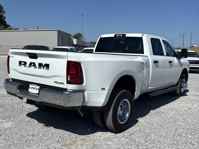 2026 Ram 3500 Tradesman Crew Cab 4x4 8 Box