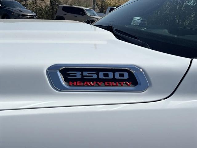 2026 Ram 3500 Tradesman Crew Cab 4x4 8 Box