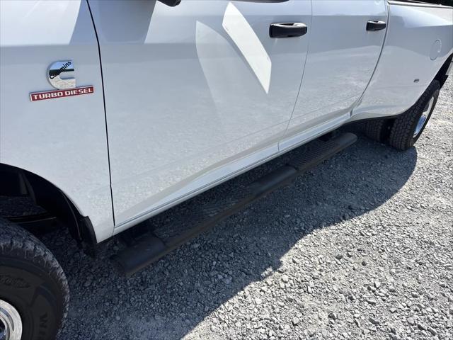 2026 Ram 3500 Tradesman Crew Cab 4x4 8 Box