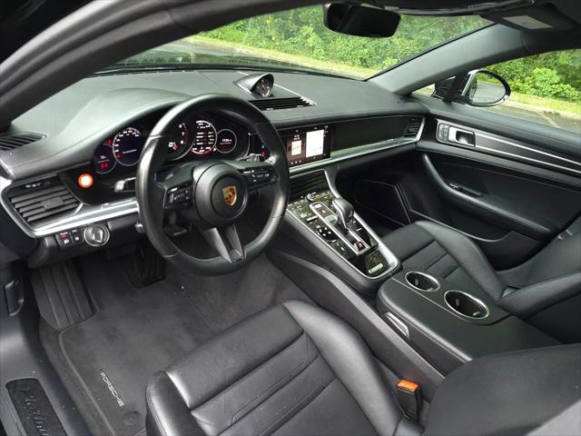 2023 Porsche Panamera Platinum Edition