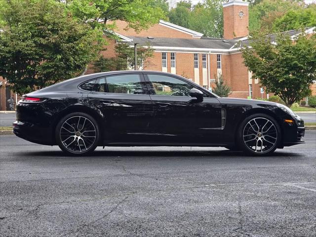 2023 Porsche Panamera Platinum Edition