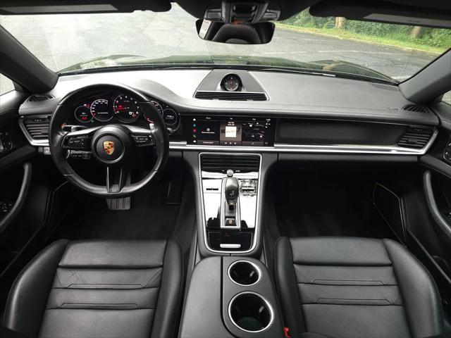 2023 Porsche Panamera Platinum Edition