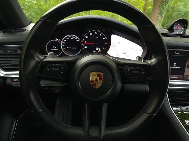 2023 Porsche Panamera Platinum Edition