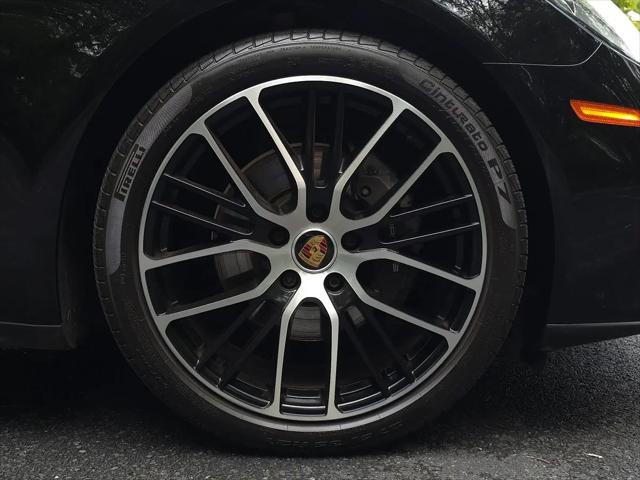2023 Porsche Panamera Platinum Edition