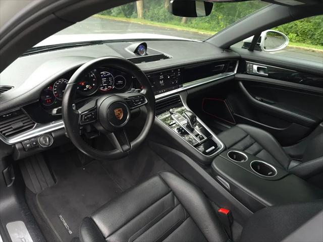 2023 Porsche Panamera Panamera 4