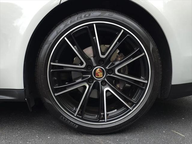 2023 Porsche Panamera Panamera 4