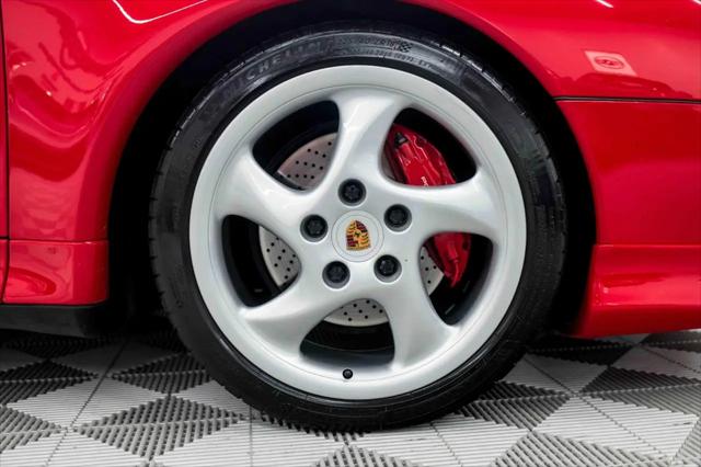 1998 Porsche 911 Carrera 4S