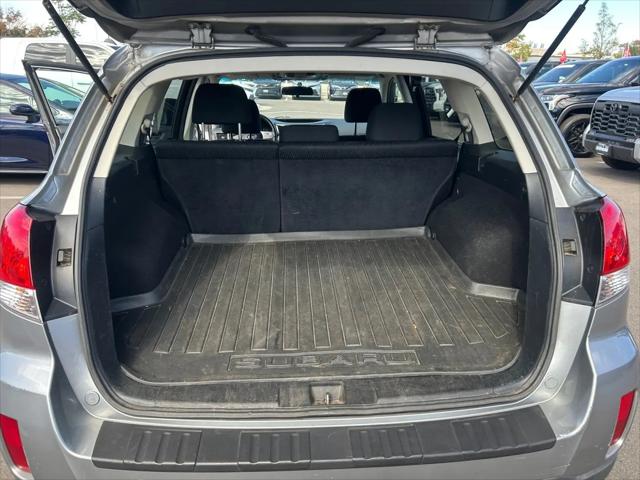 2011 Subaru Outback 2.5i Premium