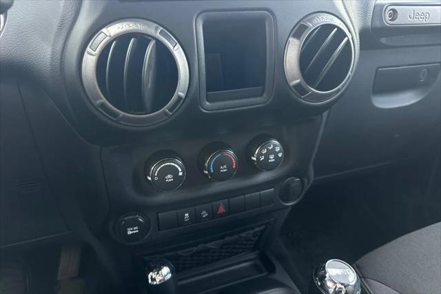 2016 Jeep Wrangler Willys Wheeler